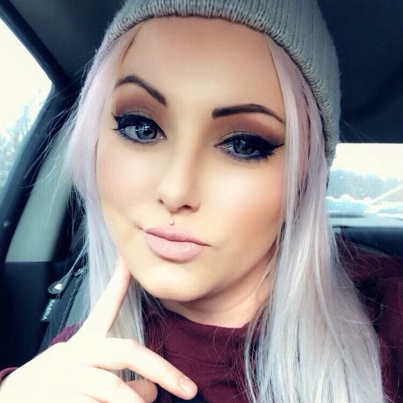 Meet your Posher, Kara - Picture 8 of 8